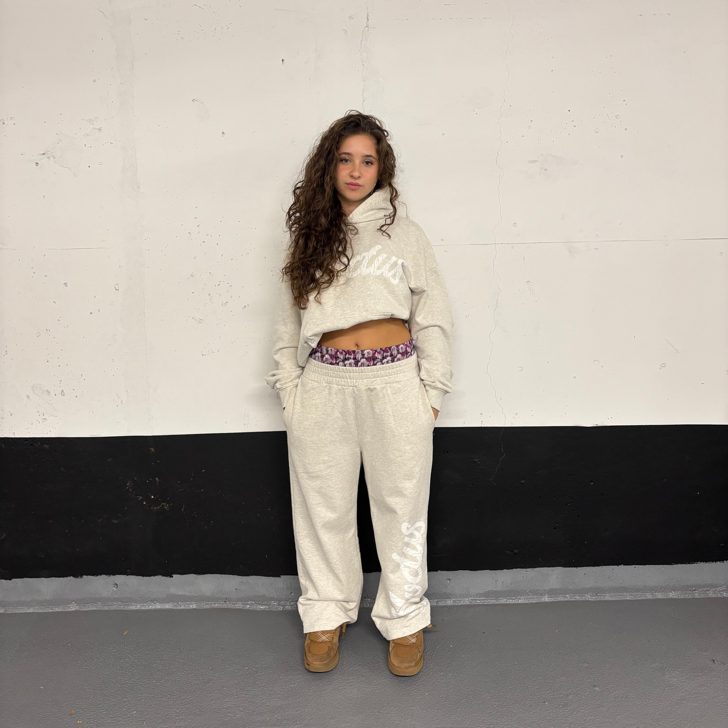 NVCTUS PETAL SWEATS - WHITE