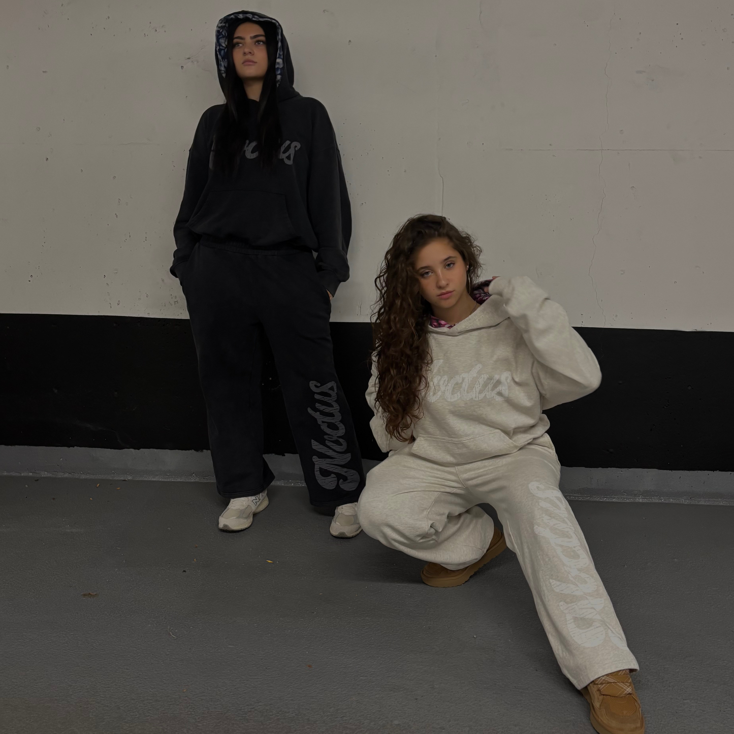 NVCTUS PETAL HOODIE - WHITE